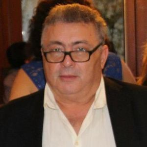 Meet your Posher, Panagiotis